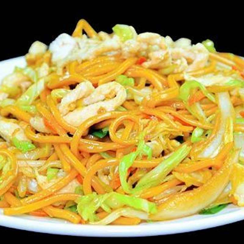 Chicken Chow Mein — Taibat Restaurant Artesia
