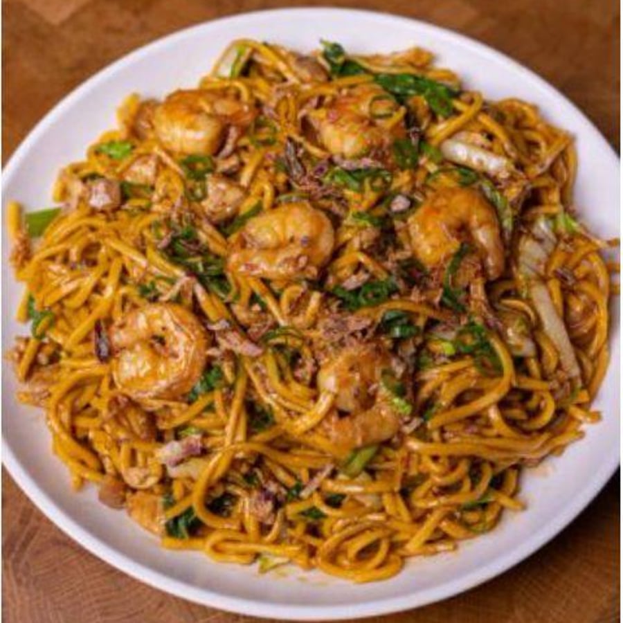 Shrimp Chow Mein — Taibat Restaurant Artesia